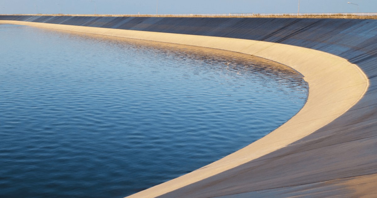 Как склеить пленку для прудов